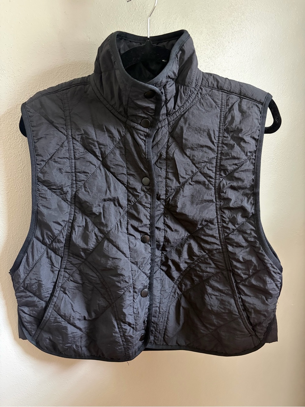 Womens Black Quilted Snap-Front Vest